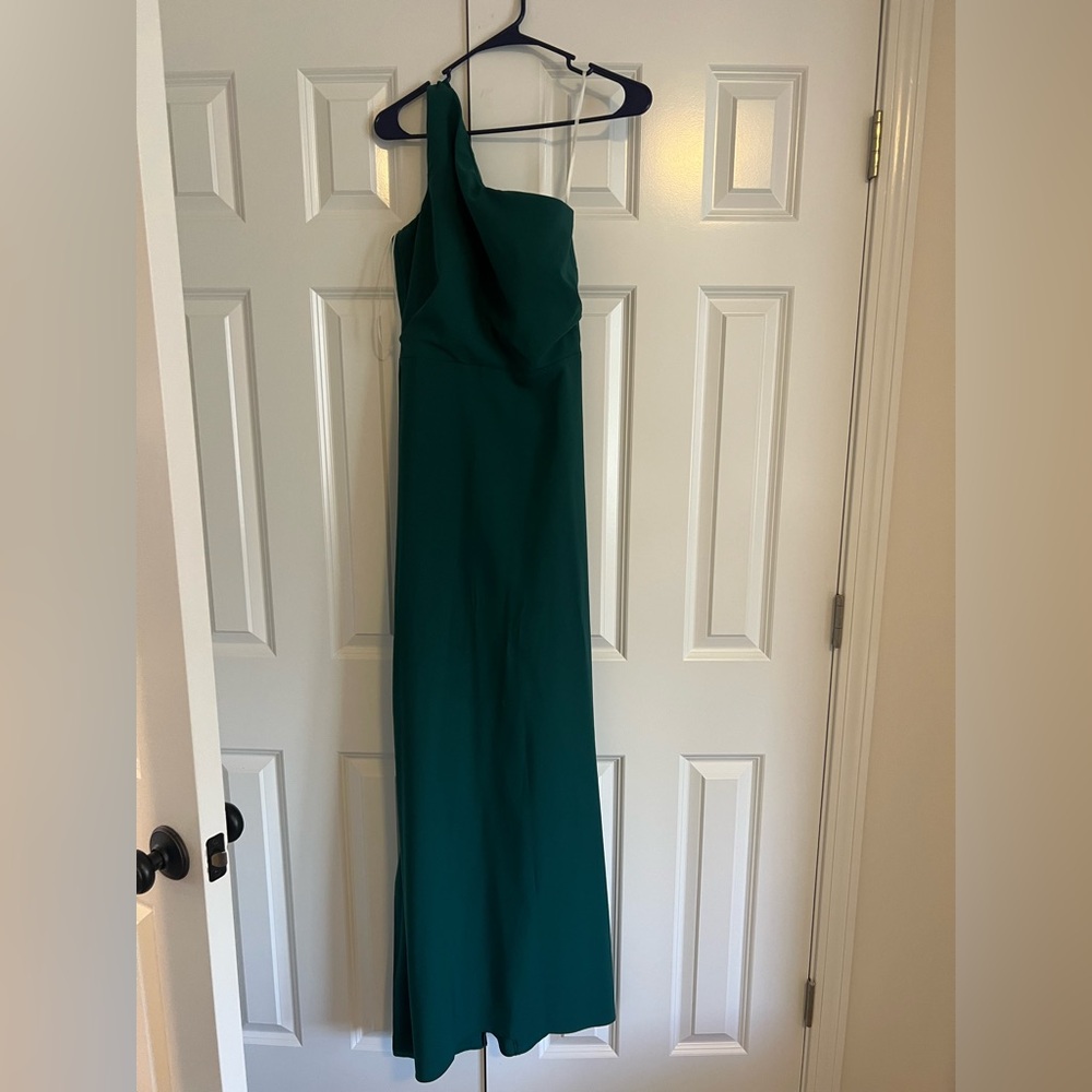 One Shoulder Green Formal Gown